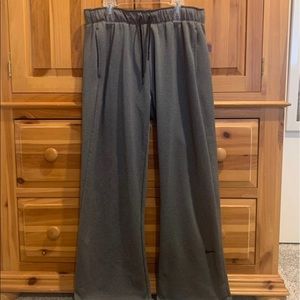Women’s Nike sweatpants